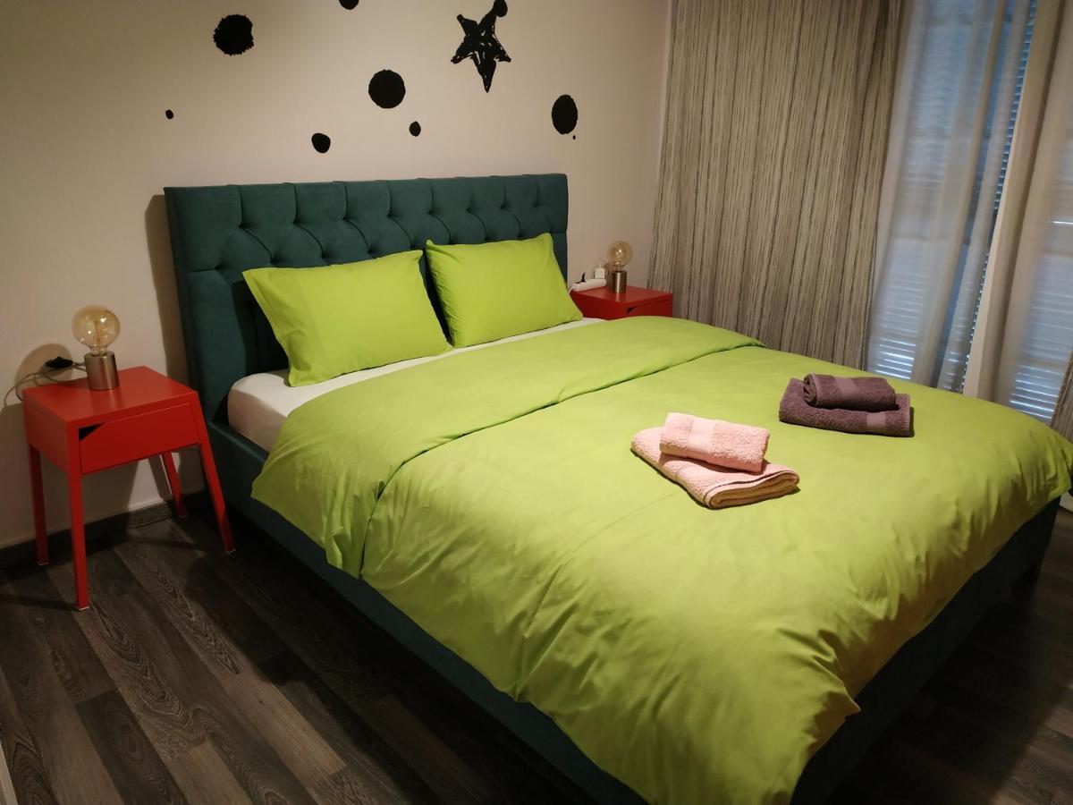 Cozy Apartment Near Metro Station Agia Marina Афины Экстерьер фото